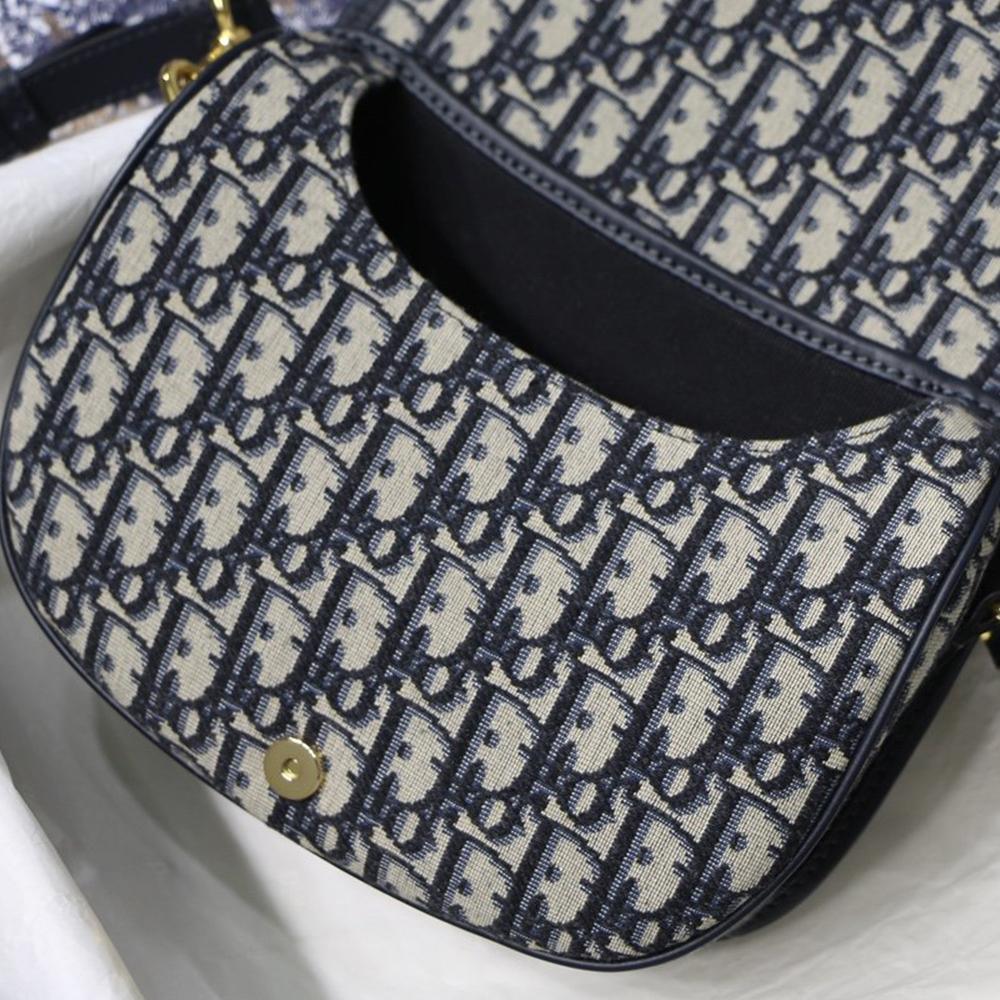 Medium Dior Bobby Bag